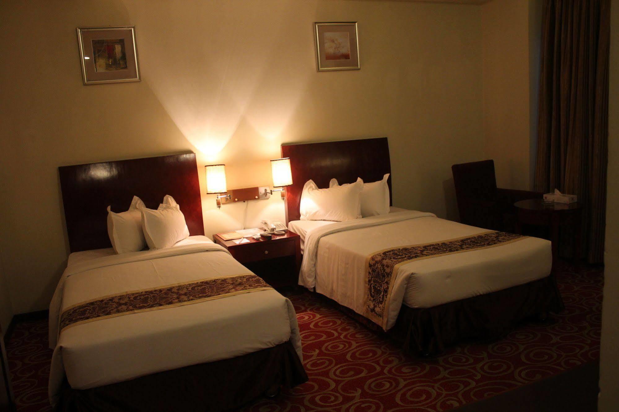 Hotel Bengal Inn Dhaka Extérieur photo